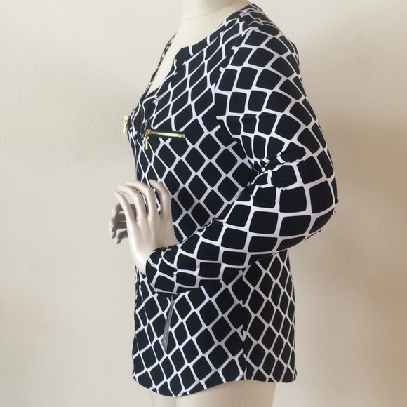 INC V-neck career top - Picture 3 of 8